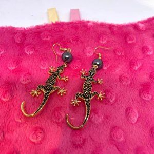 Hamilton Gold Tribal Lizard with Pearl